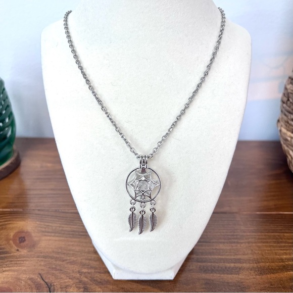 Silver Herkimer Diamond Quartz Crystal Boho Dreamcatcher Pendant Necklace - Picture 4 of 6